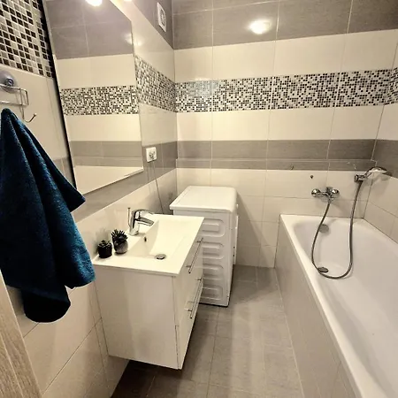 Apartment Nadherny V Ruzinove Bratislava
