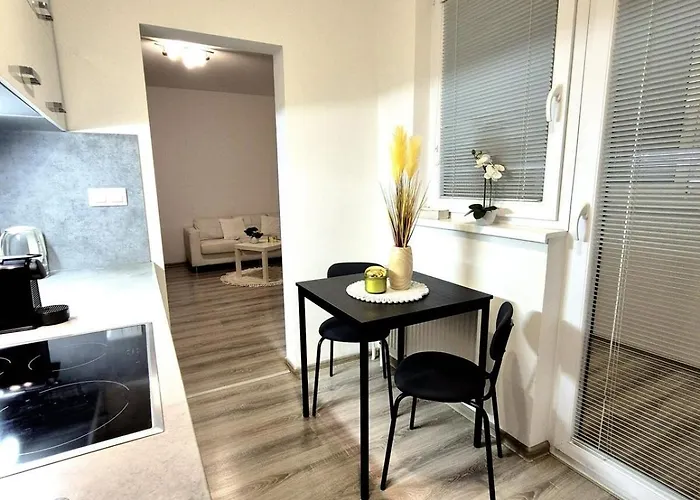 아파트 Nadherny V Ruzinove 브라티슬라바