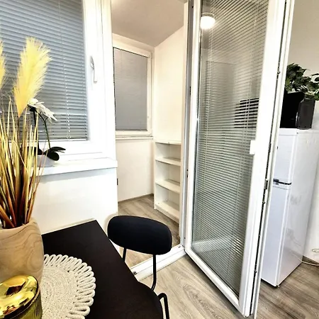 Nadherny V Ruzinove * 布拉迪斯拉发